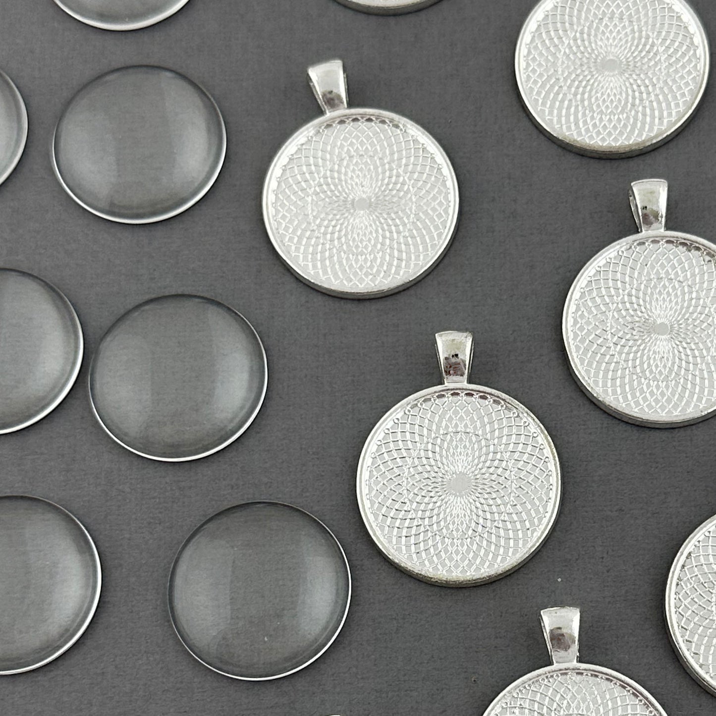 Bulk Simple Circle Photo Pendants with 1" Glass Domes 25mm Shiny Silver
