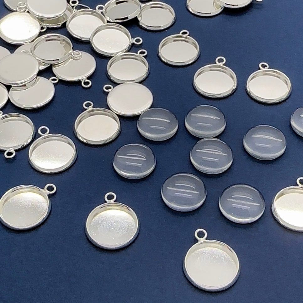 Bulk Mini Lightweight Circle Photo Charms with Glass Domes 12mm Shiny Silver