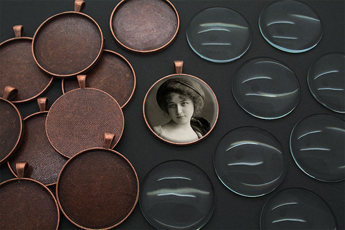 20 Pack Photo Jewelry Copper Pendant 1 1/2 Inch W/ Glass