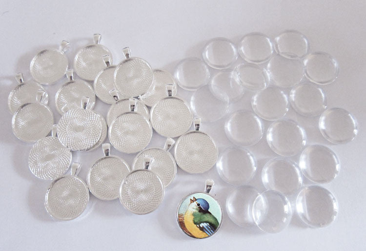 20 Pack Glass Dome Photo Jewelry Silver Circle Pendant 1 1/4"