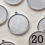 20 pack Round Double Sided  Photo Jewelry Pendants Silver 1 inch