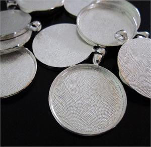 Makes 20 Glass Photo Pendant Necklaces Kit 1 1/4" 38mm Circle Shiny Silver